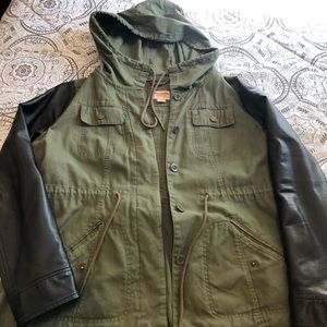 Olive Green utility jacket w/faux leather sleeves